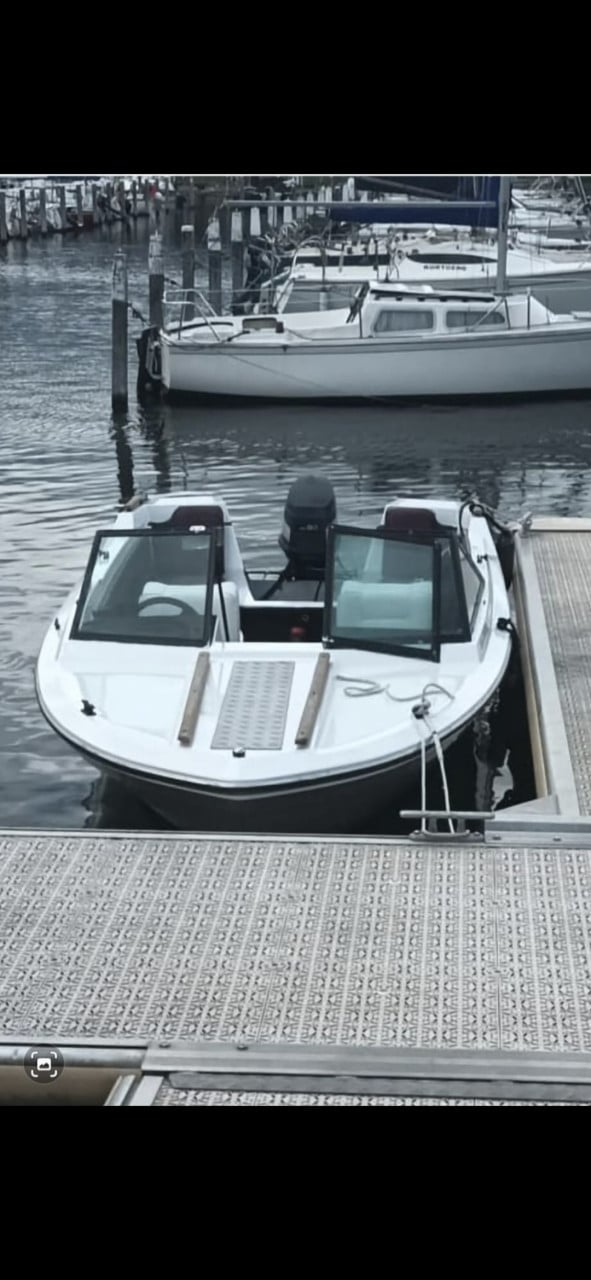 Te koop,  Beekman Pallas 520 inclusief trailer en 60PK Yamaha