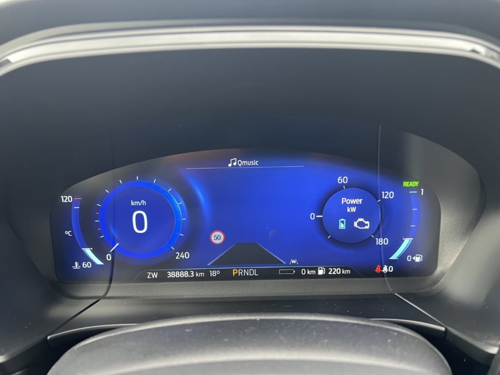 Ford Kuga 2.5 phev e-cvt 225pk st-line x , trekhaak , adaptive cc , winterp