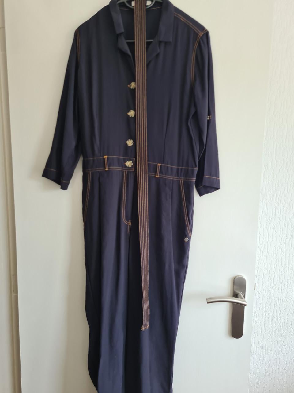 Donker blauwe jumpsuit / overall van Garcia  Maat M