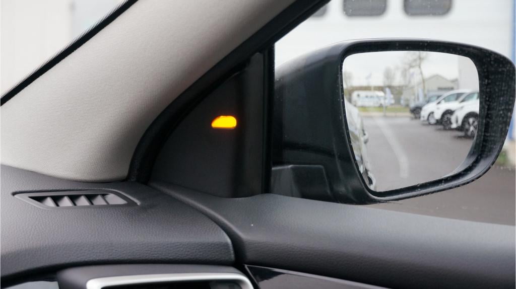 Nissan Qashqai 1.2 tekna rijklaar incl garantie