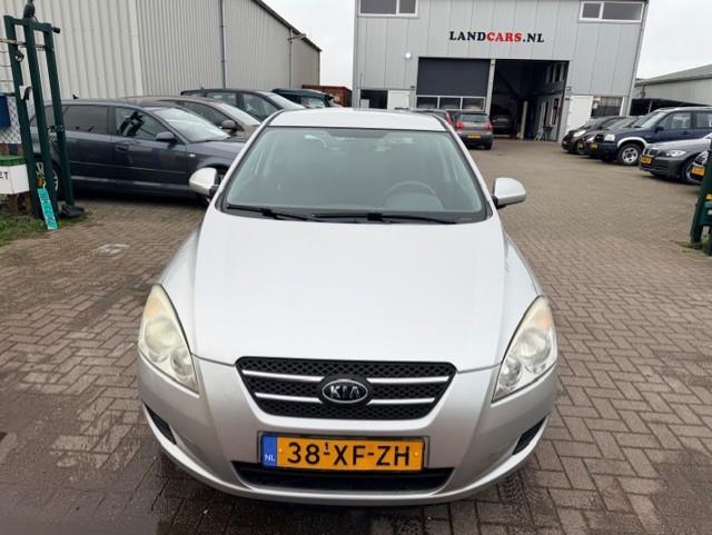 Kia Cee'd 1.4 x-tra