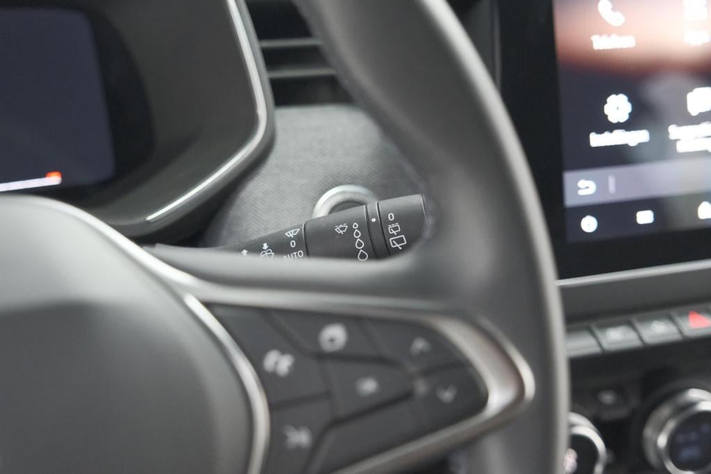 Renault Clio tce 90 techno | 360 camera | adaptieve cruise control | 9.3 in