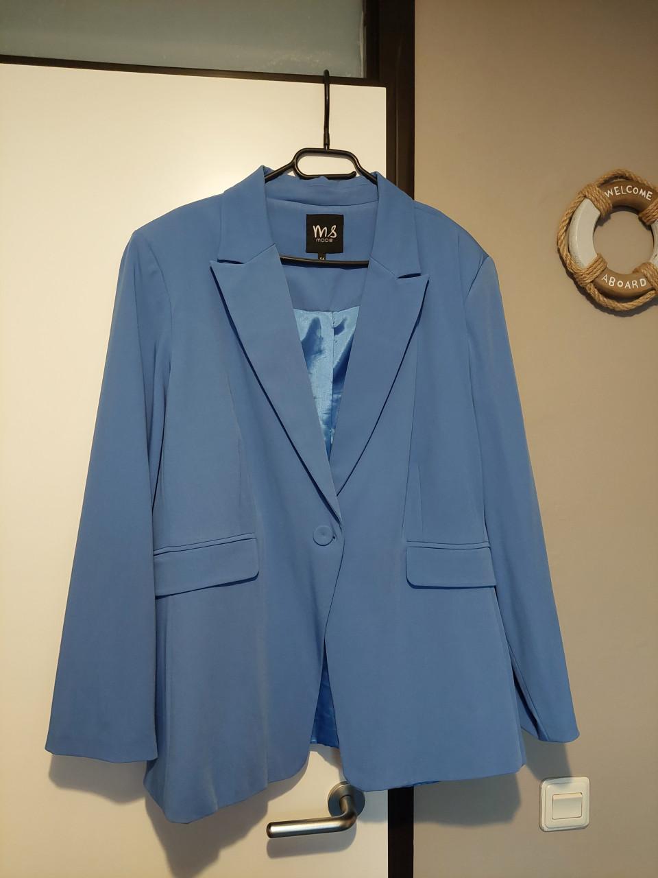 Mooie blauwe blazer nieuw maat 54