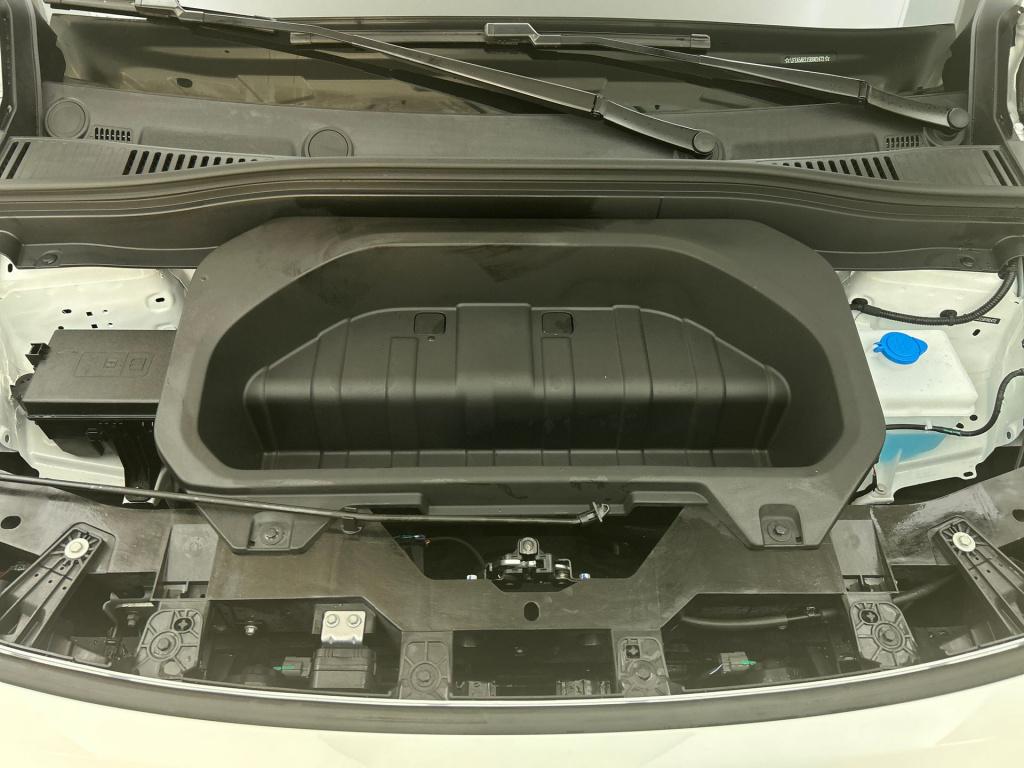 Leapmotor B10 design promax 67.1 kwh | demo auto | ** beschikbaar per 01-05