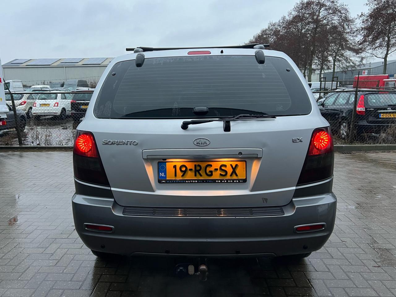 Kia Sorento 2.4i EX 4x4 172.690KM