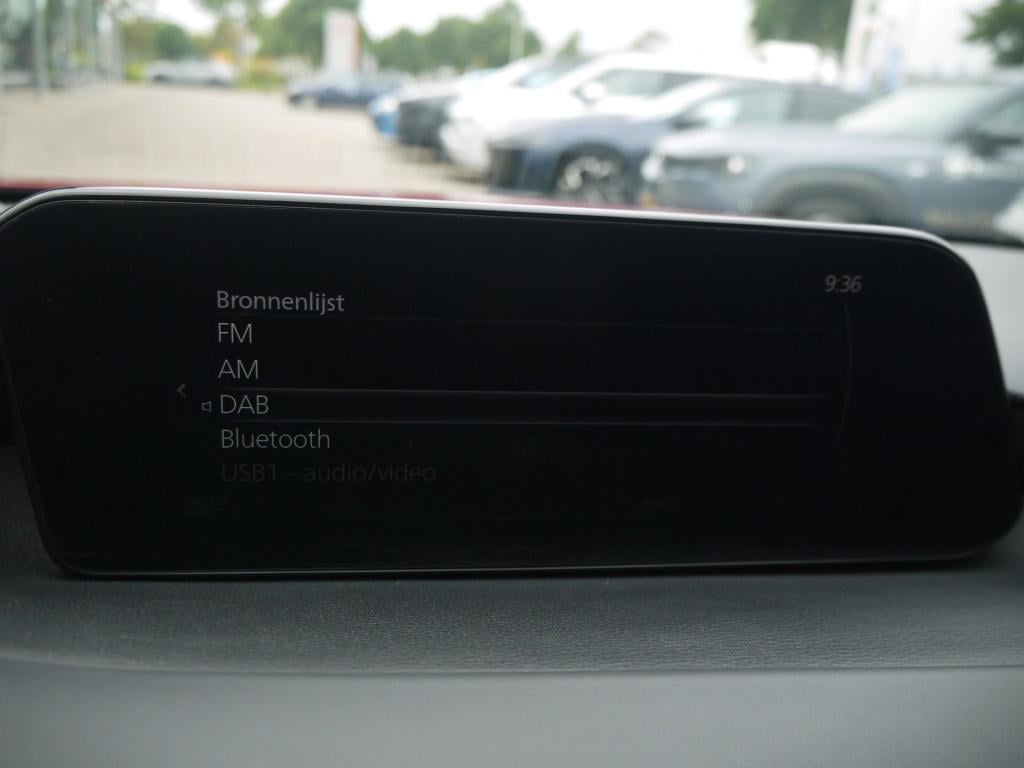 Mazda 3 2.0 e-skyactiv-g m hybrid 122 luxury|rijklaar|trekhaak