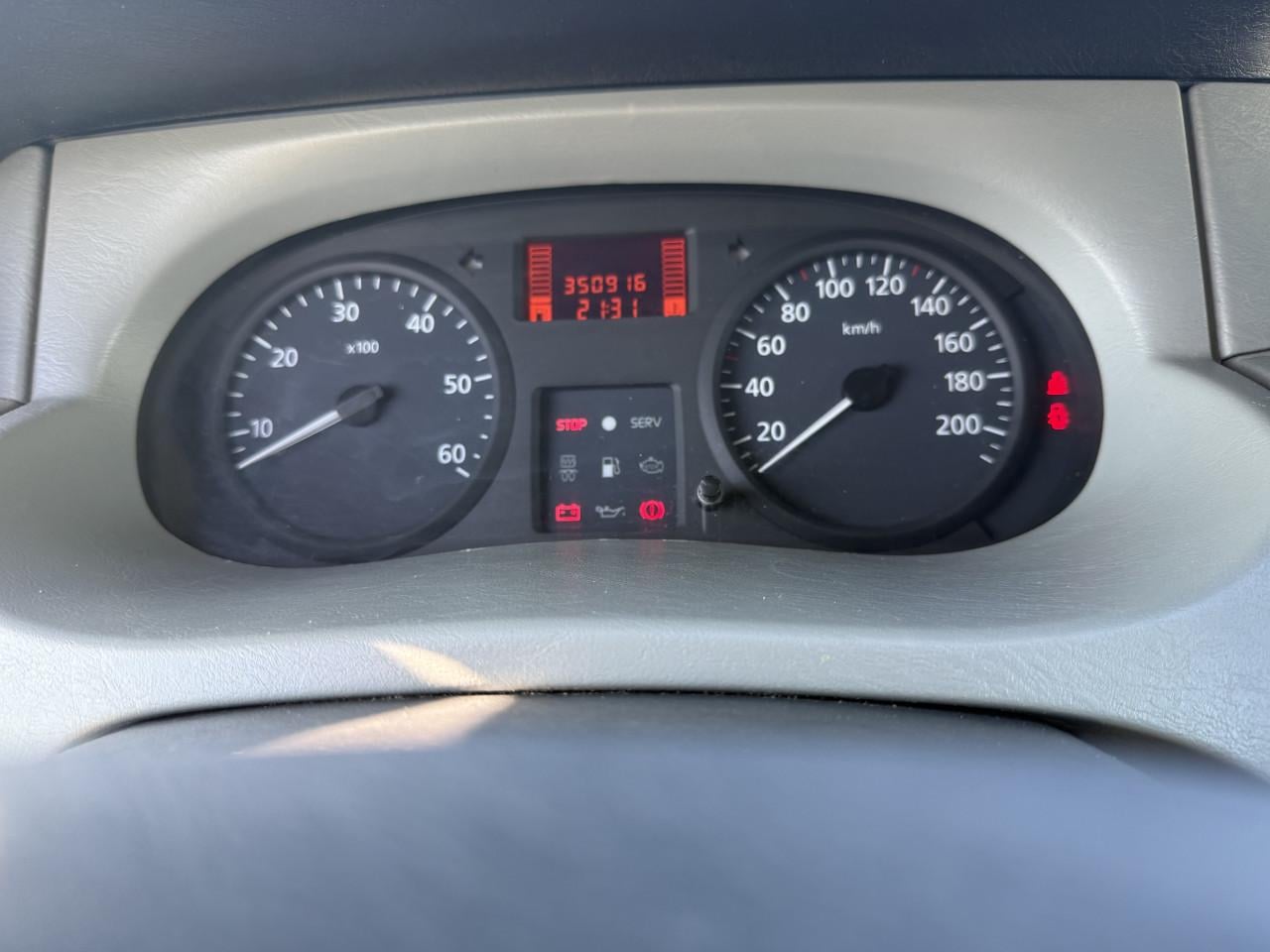 Nissan primastar