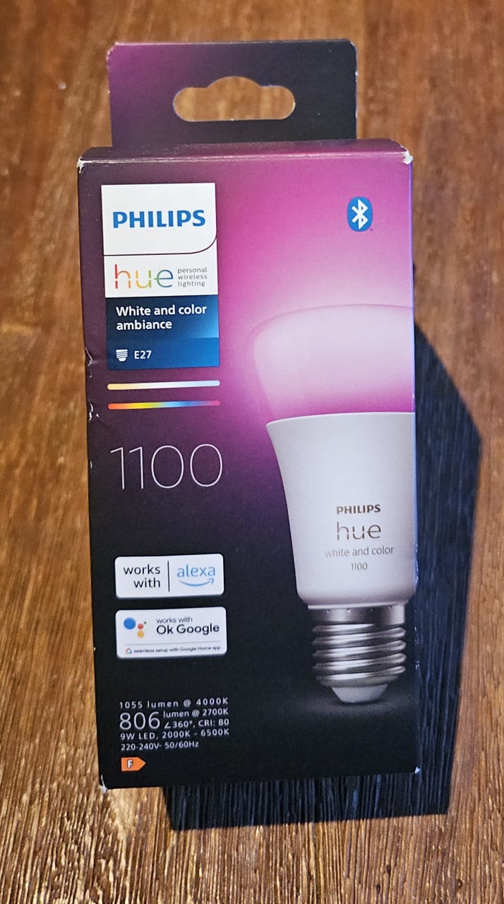 Philips Hue Lamp E27 (W & C)