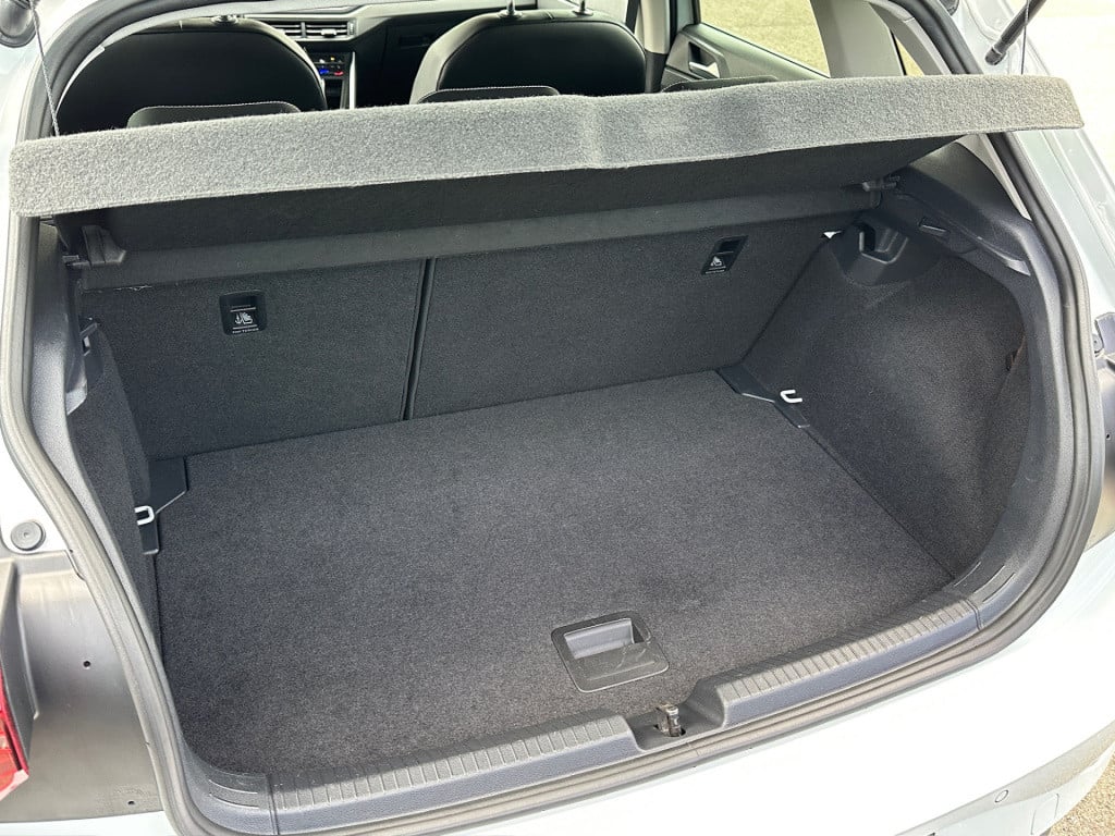 Volkswagen Polo 1.0 tsi dsg style | led | alcantara | keyless | camera | ri