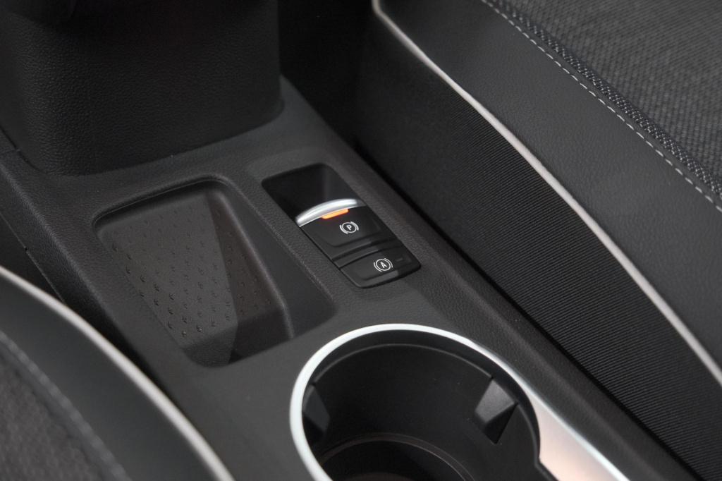 Renault Captur 1.6 e-tech full hybrid 145 techno | pack full screen | camer