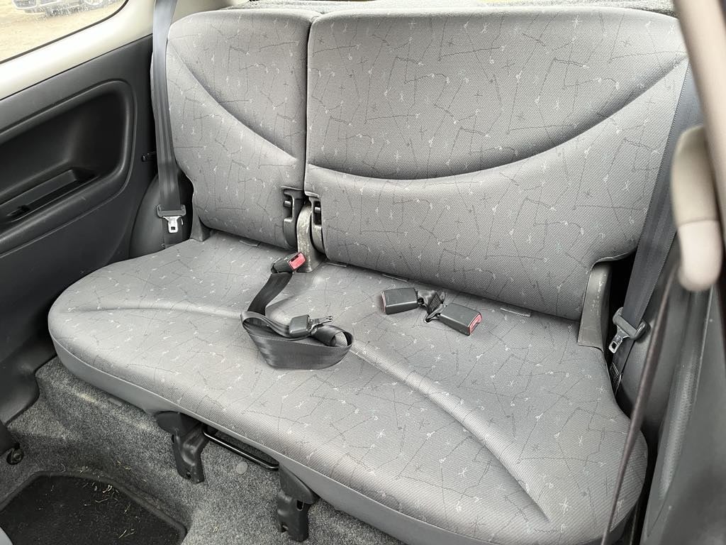 Toyota Yaris 1.0-16v vvt-i terra