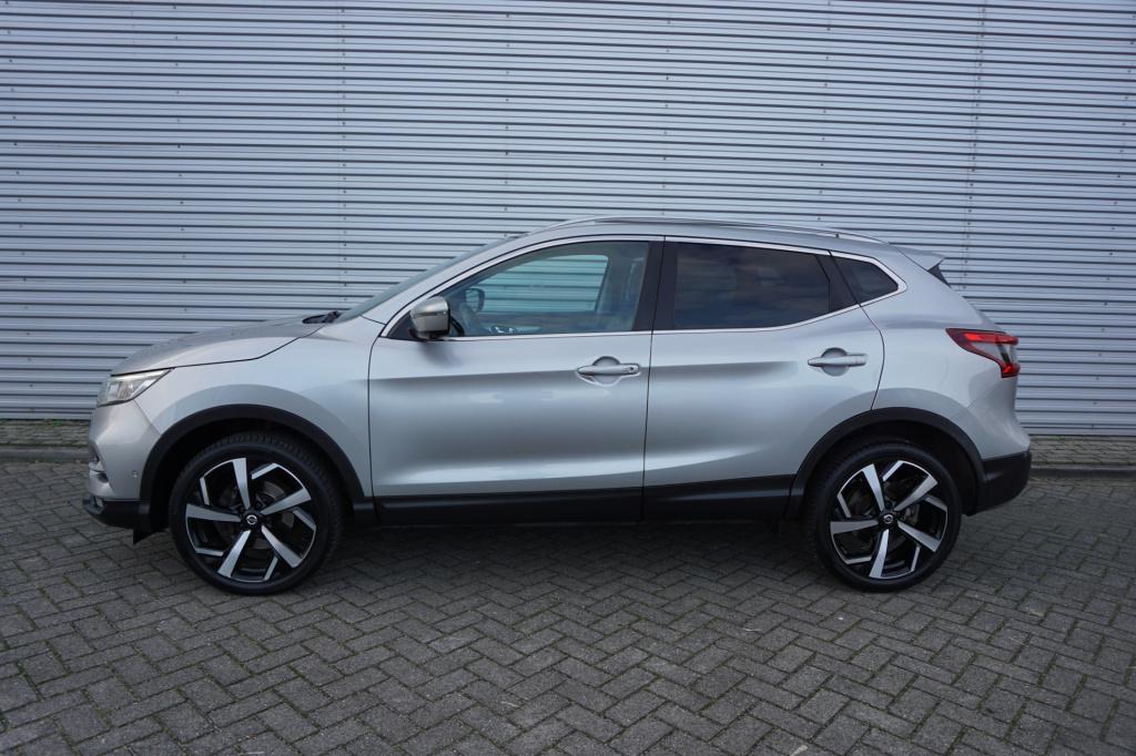 Nissan Qashqai 1.2 tekna 1e eigenaar / climate / navi / cruise / pano / 360