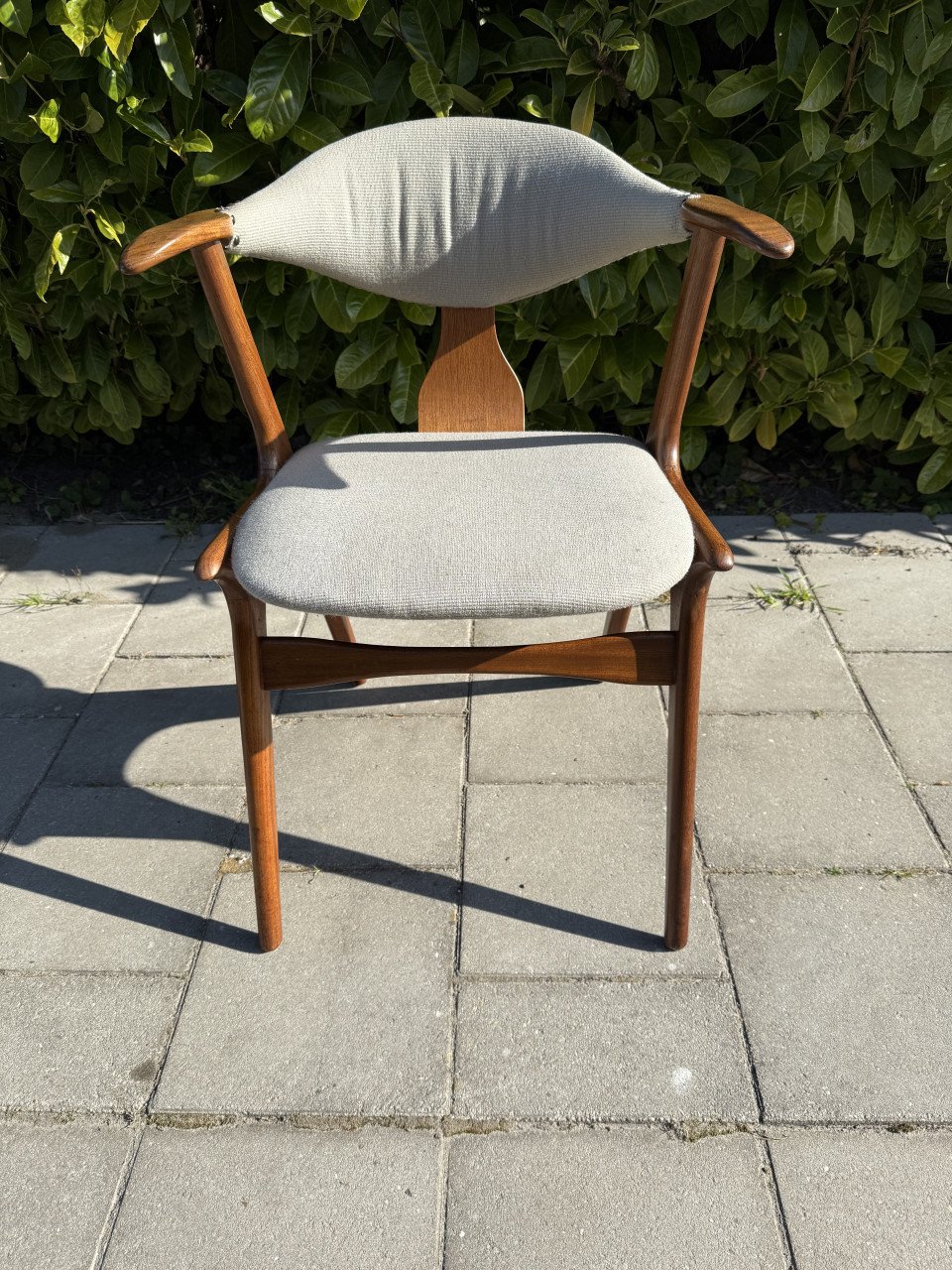Vintage stoel. Webe by Louis van Teeffelen cow horn chair