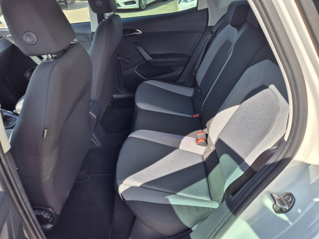 Seat Ibiza 1.0 tsi style business intense 5-drs