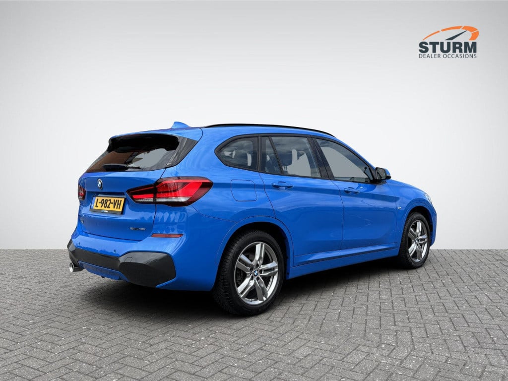 BMW X1 sdrive18i high executive m sport | trekhaak afneembaar | sportstoele