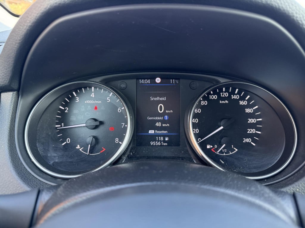 Nissan Qashqai 1.3 dig-t n-motion | trekhaak | panoramadak | apple carplay/