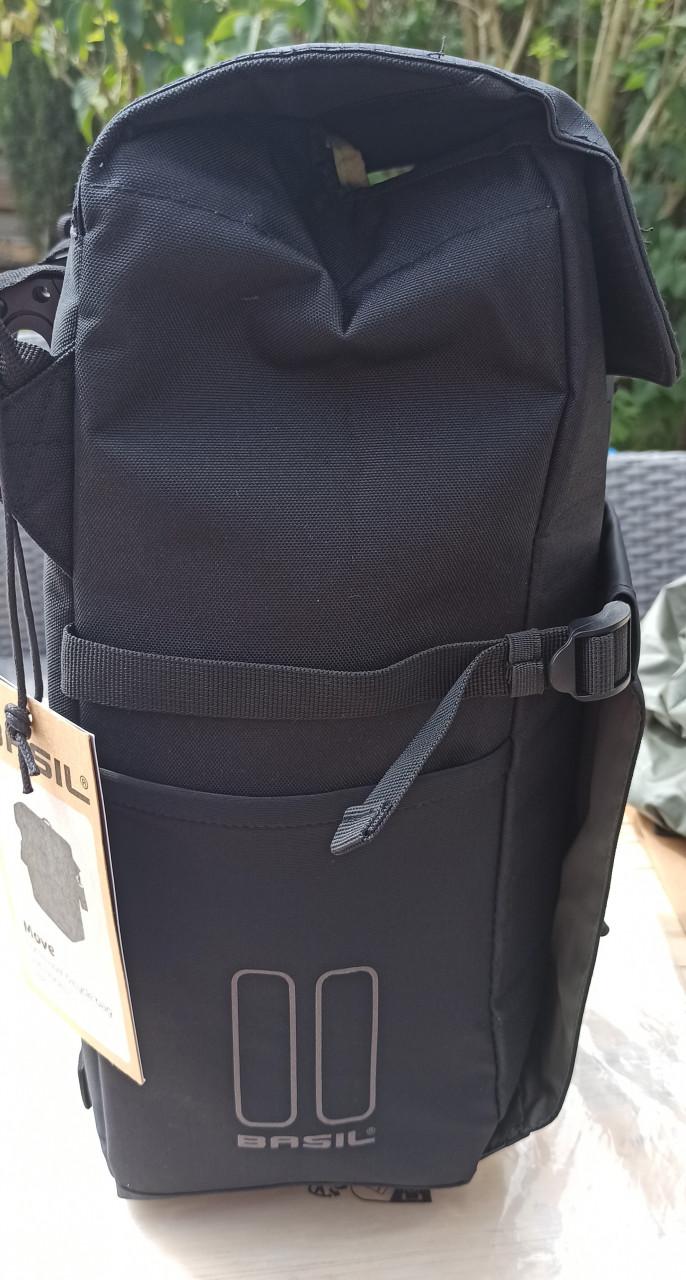 Fietstas Basil Move Schoudertas MIK Hooks 15L - Zwart