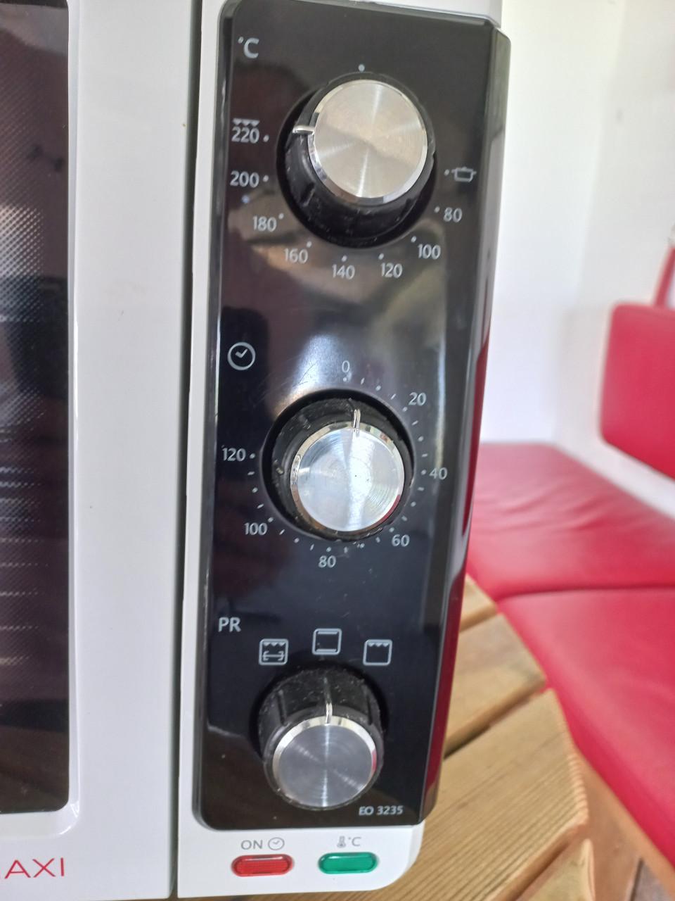 DeLonghi Bakoven, Rottisserie, Sfornatutto Maxi