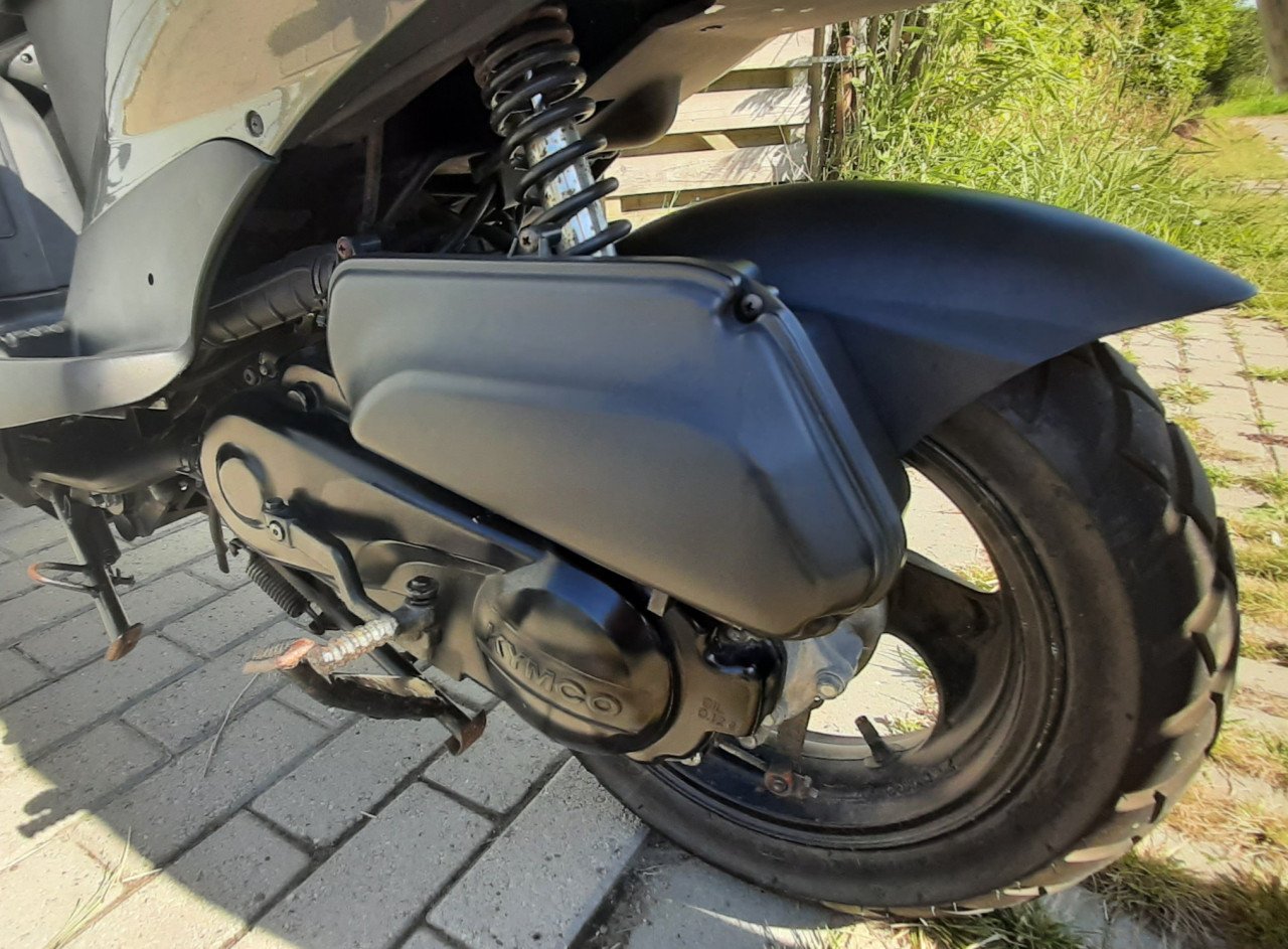 Scooter KYMCO AGILITY 50 slechts 7800 kilometer