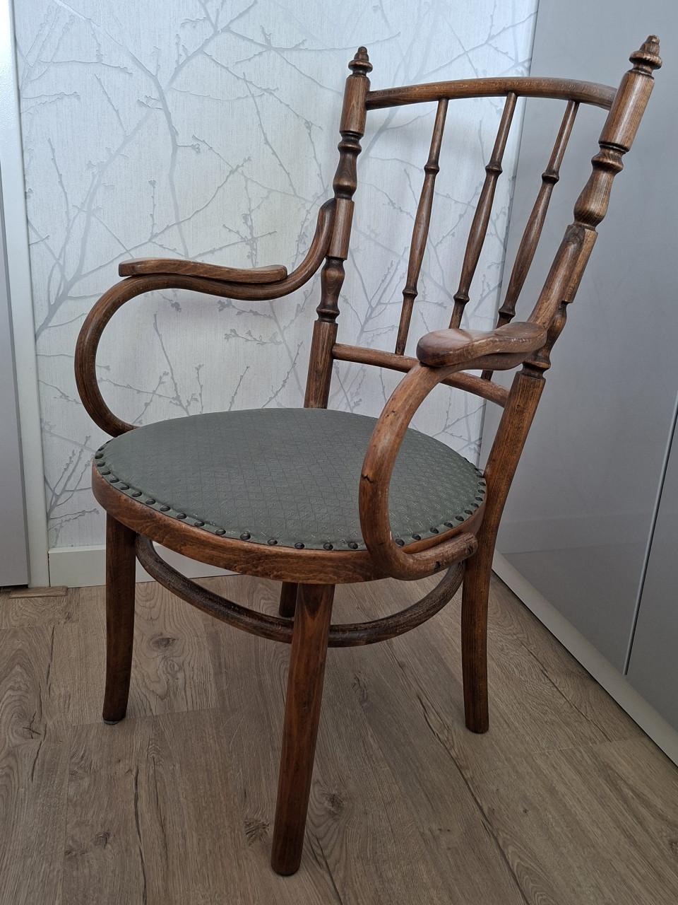 Thonet armstoel