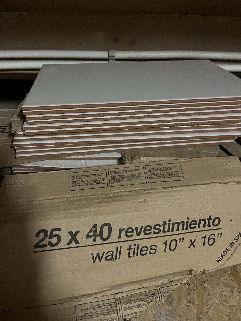 Wandtegels 25x40 wit glans, zie ook mijn adv Mosa tegels 10x10