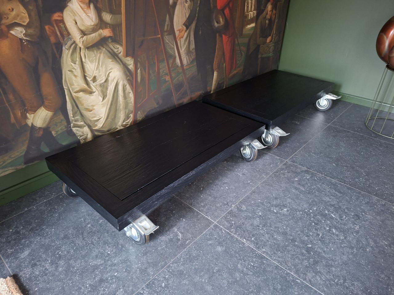 Salontafel/ bijzettafel op wieltjes