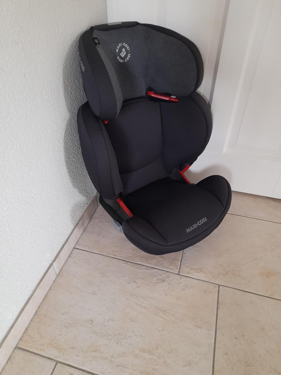Maxi cosi met isofix  15 /36 kg (in goede nette staat )