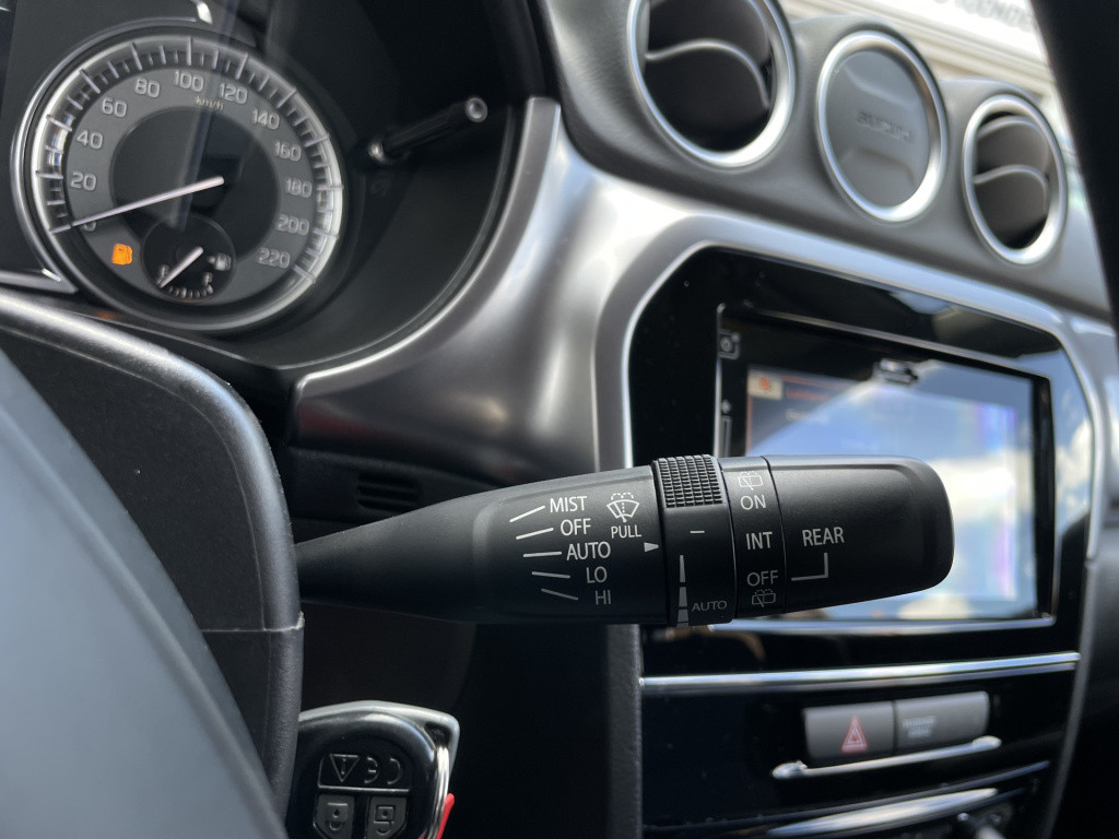 Suzuki Vitara 1.4 boosterjet select smart hybrid/trekhaak