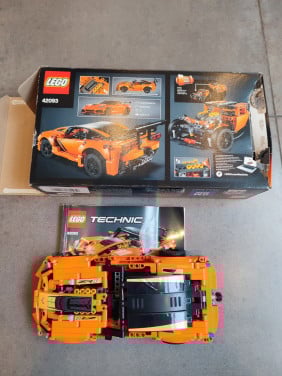 LEGO