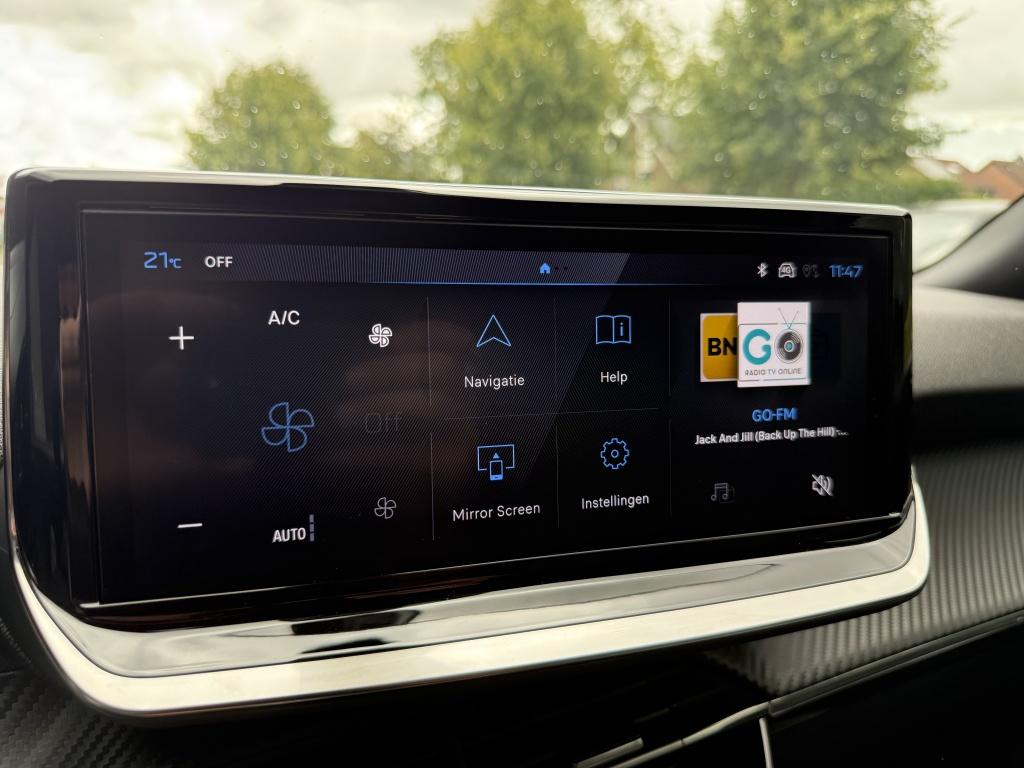 Peugeot 2008 1.2 puretech allure