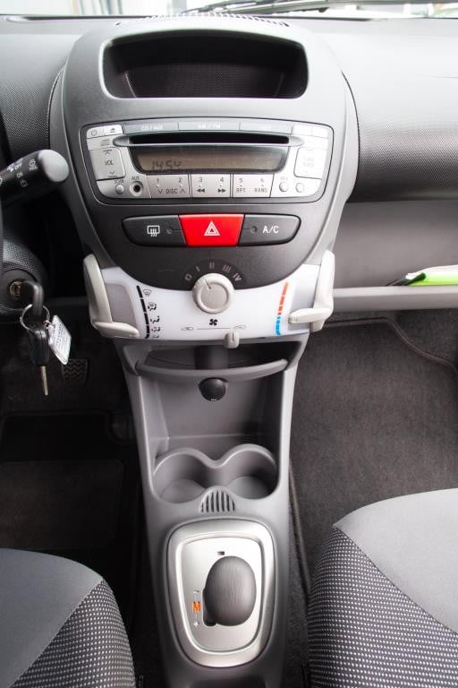 Peugeot 107 1.0-12v xs
