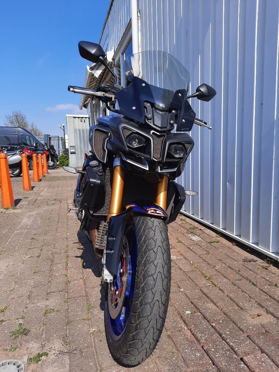 Yamaha MT10-SP Ohlins