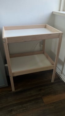 Ikea commode sniglar
