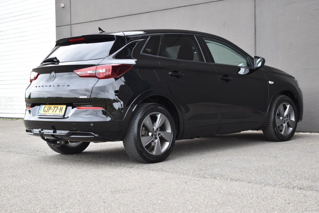 Opel Grandland 1.6 turbo plug-in hybrid level 3