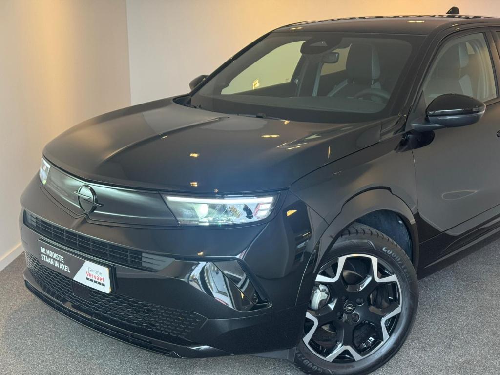 Opel Mokka 1.2 turbo gs black pack (model 2025)