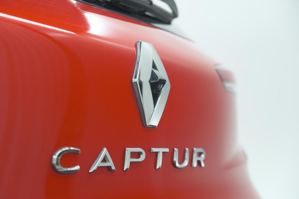 Renault Captur 1.6 e-tech full hybrid 145 techno | navigatie | camera | par