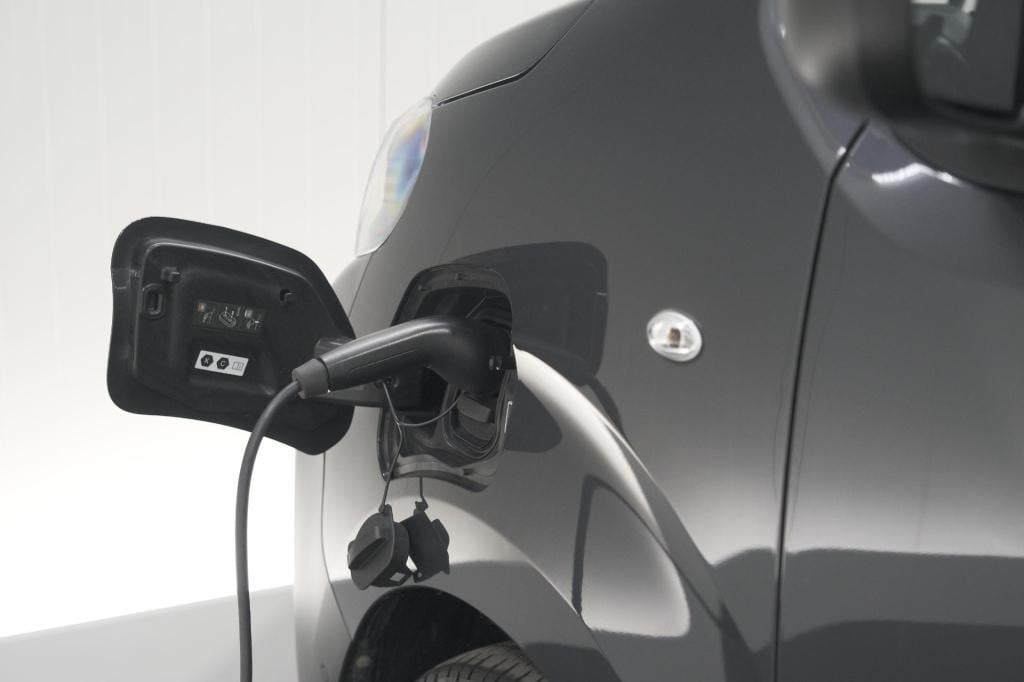 Peugeot E-expert ev l2 75 kwh | camera | betimmering laadruimte | dodehoekd
