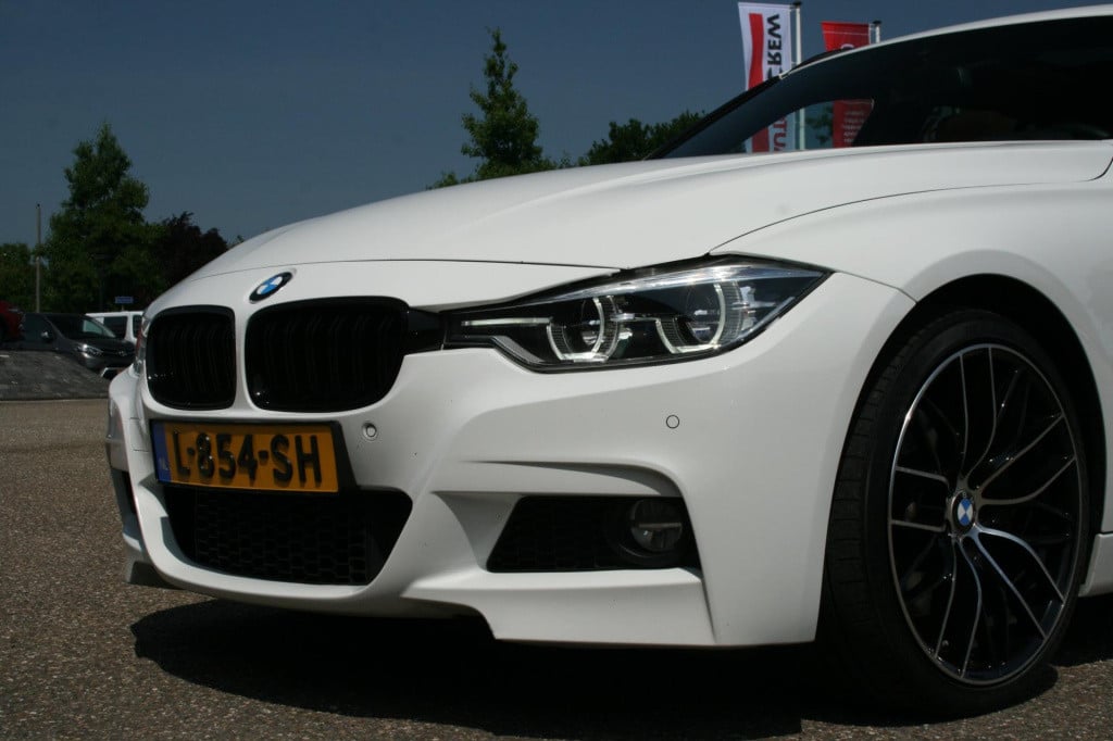 BMW 3-serie touring 340i m sport centennial high executive