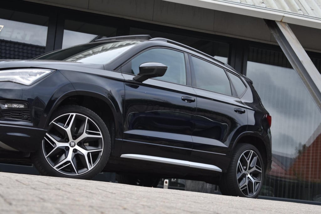Seat Ateca 1.5 tsi fr | panoramadak | virtual cockpit | dealer onderhouden 