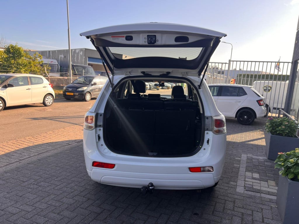 Mitsubishi Outlander 2.0 instyle 7 persoons auto