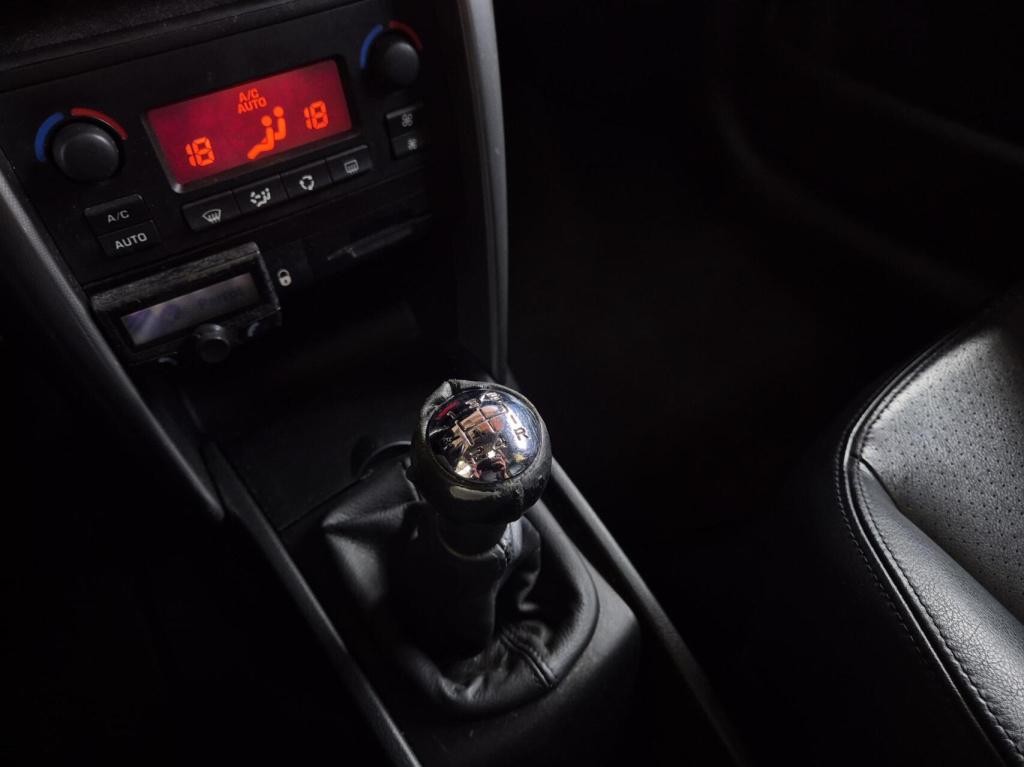 Peugeot 207 1.6 vti xs