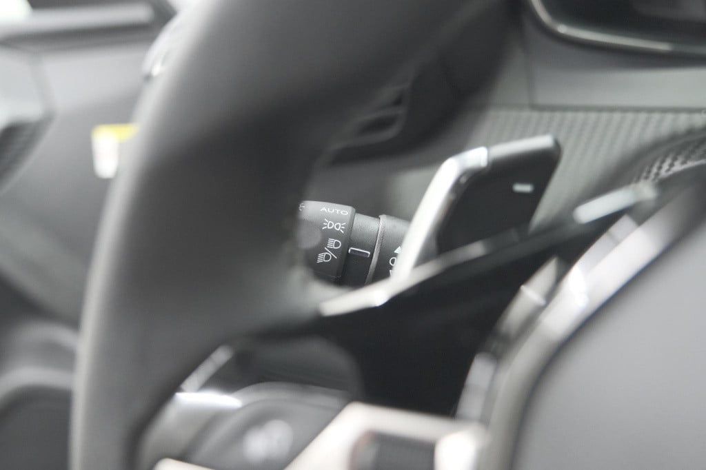 Peugeot 2008 hybrid 136 e-dcs6 allure | 360 camera | adaptieve cruise contr