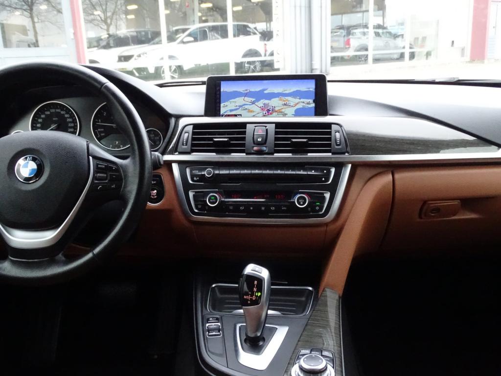 BMW 3-serie 320i high executive automaat | leder