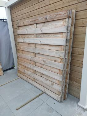 Houten schuttingdelen