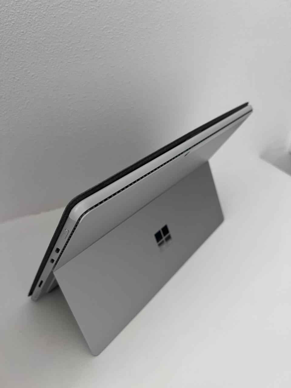 Zeer nette Microsoft Surface Pro 8 | i5-1145G7 | 13”