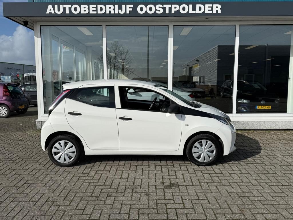 Toyota Aygo 1.0 vvt-i x-fun