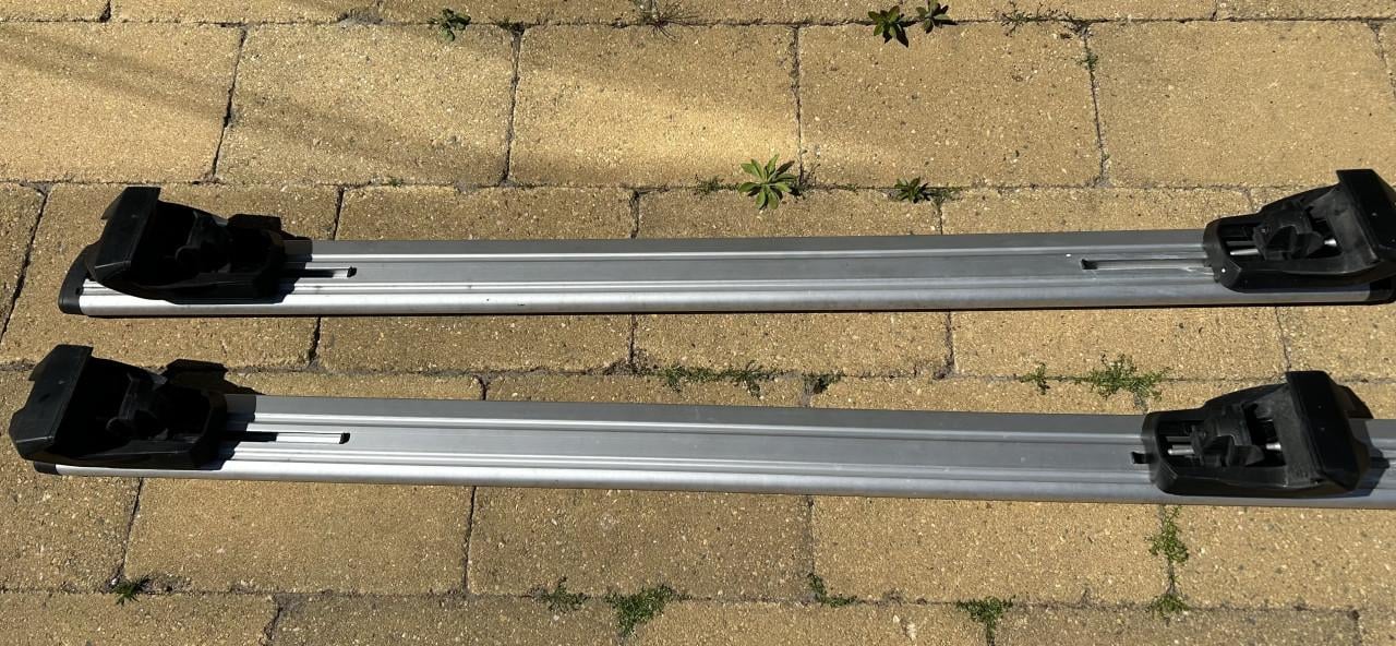 THULE DAKDRAGERSSET MET WINGBAR