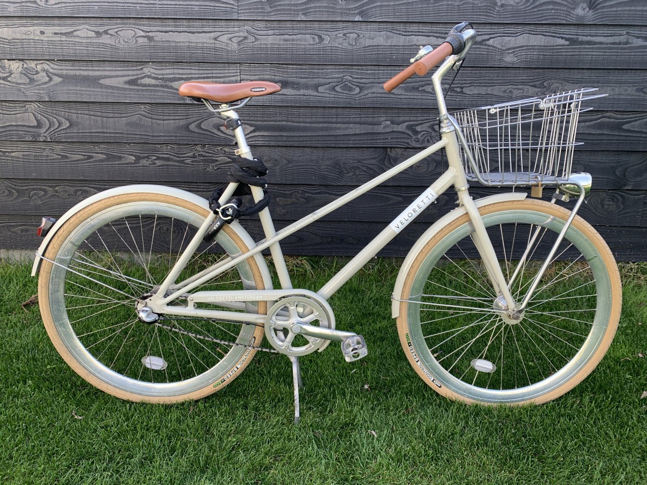 Veloretti fiets cafe racer pebble grey