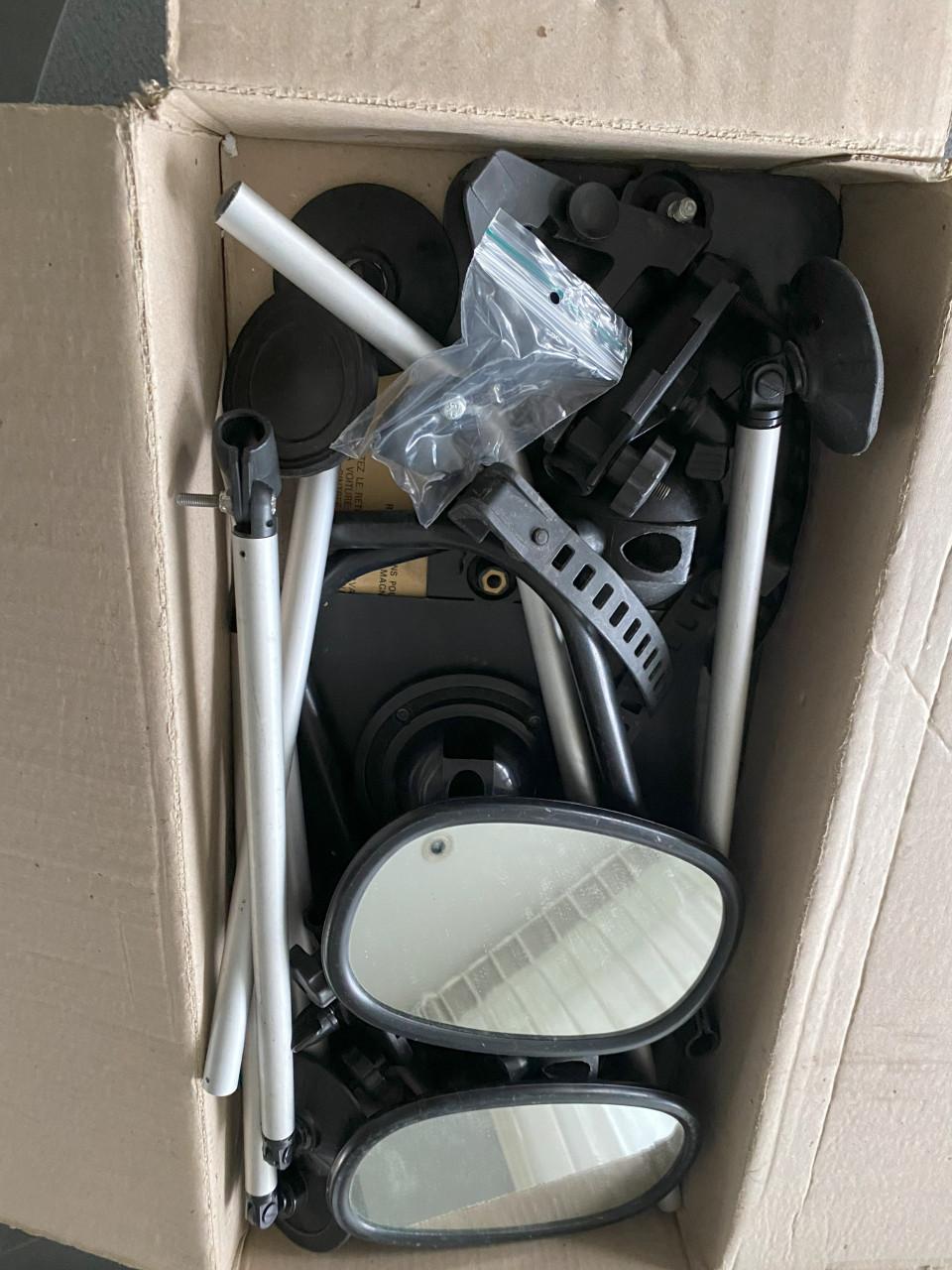 Caravanspiegels met magneetplaten