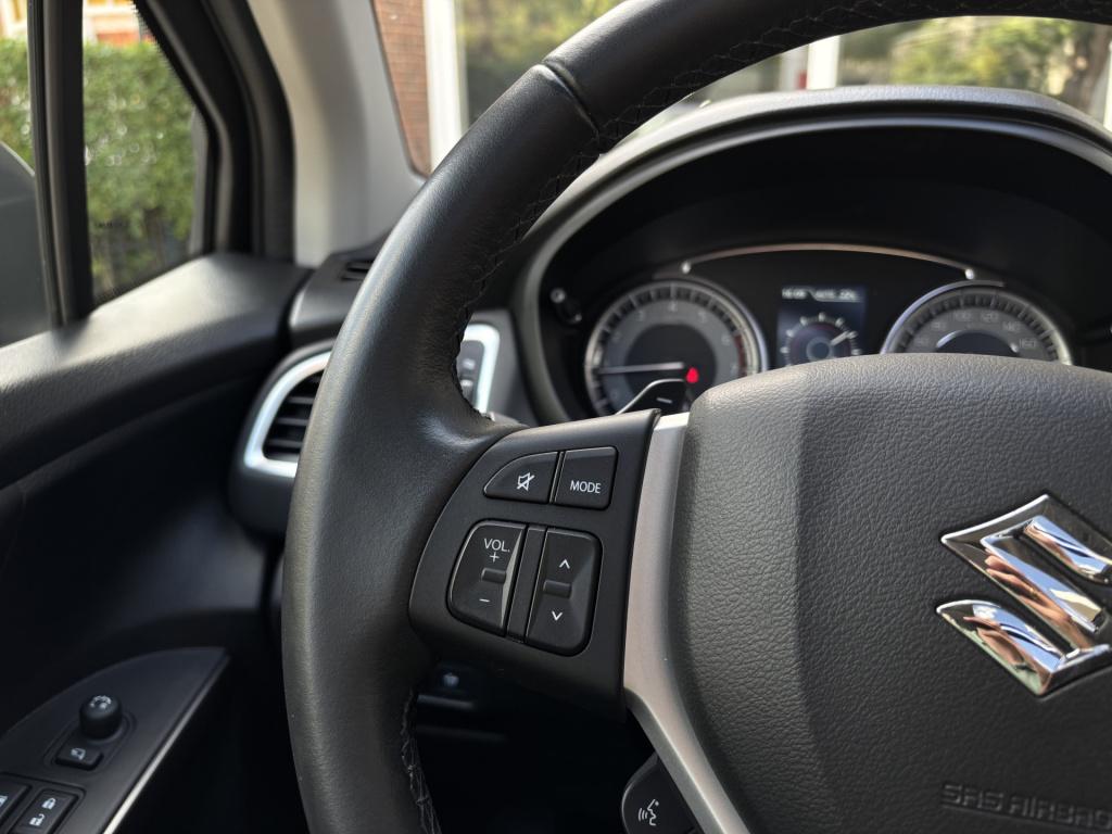 Suzuki Sx4 S-cross automaat 1.4 boosterjet allgrip style smart hybrid / tre